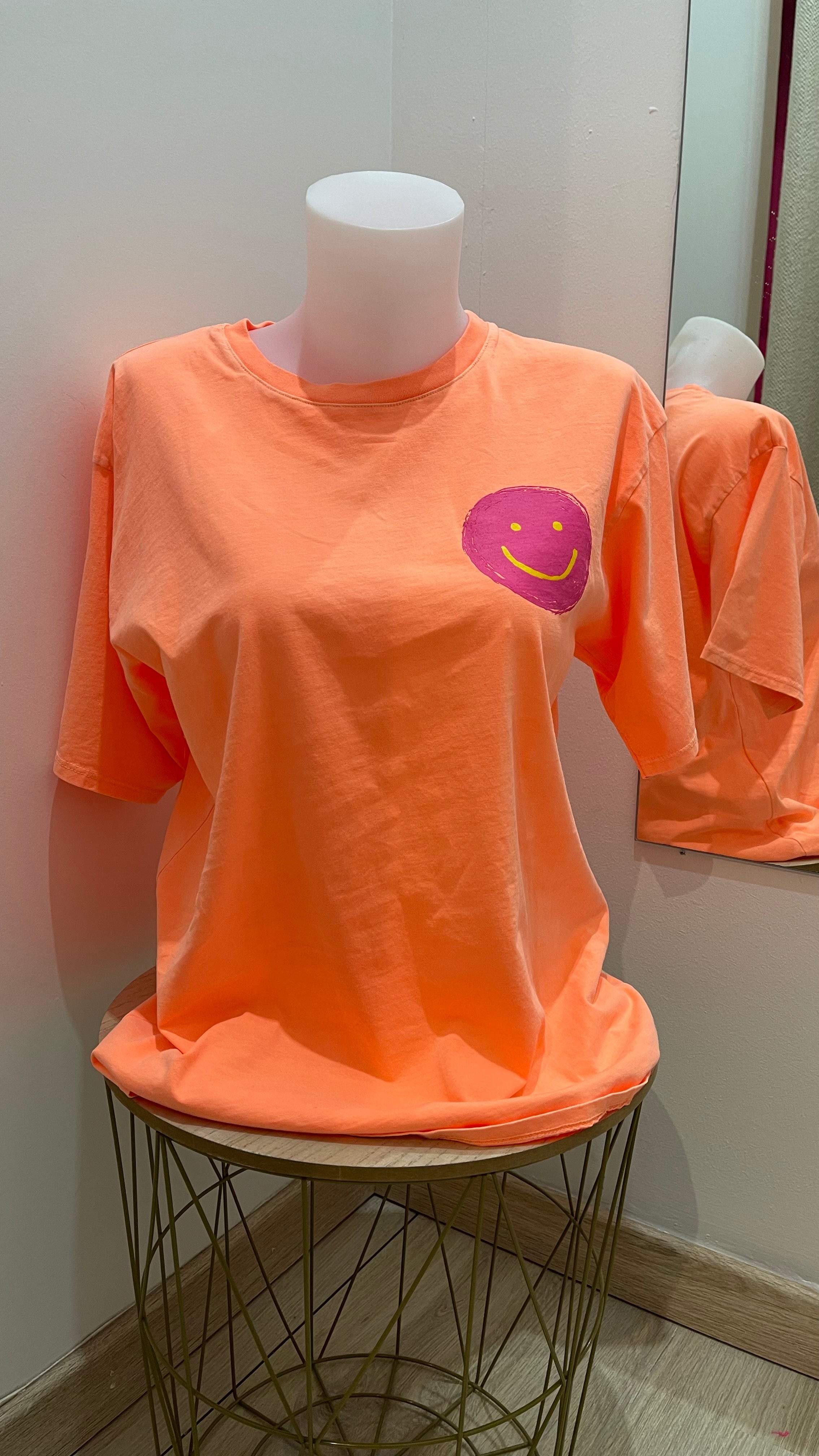 T-shirt orange
