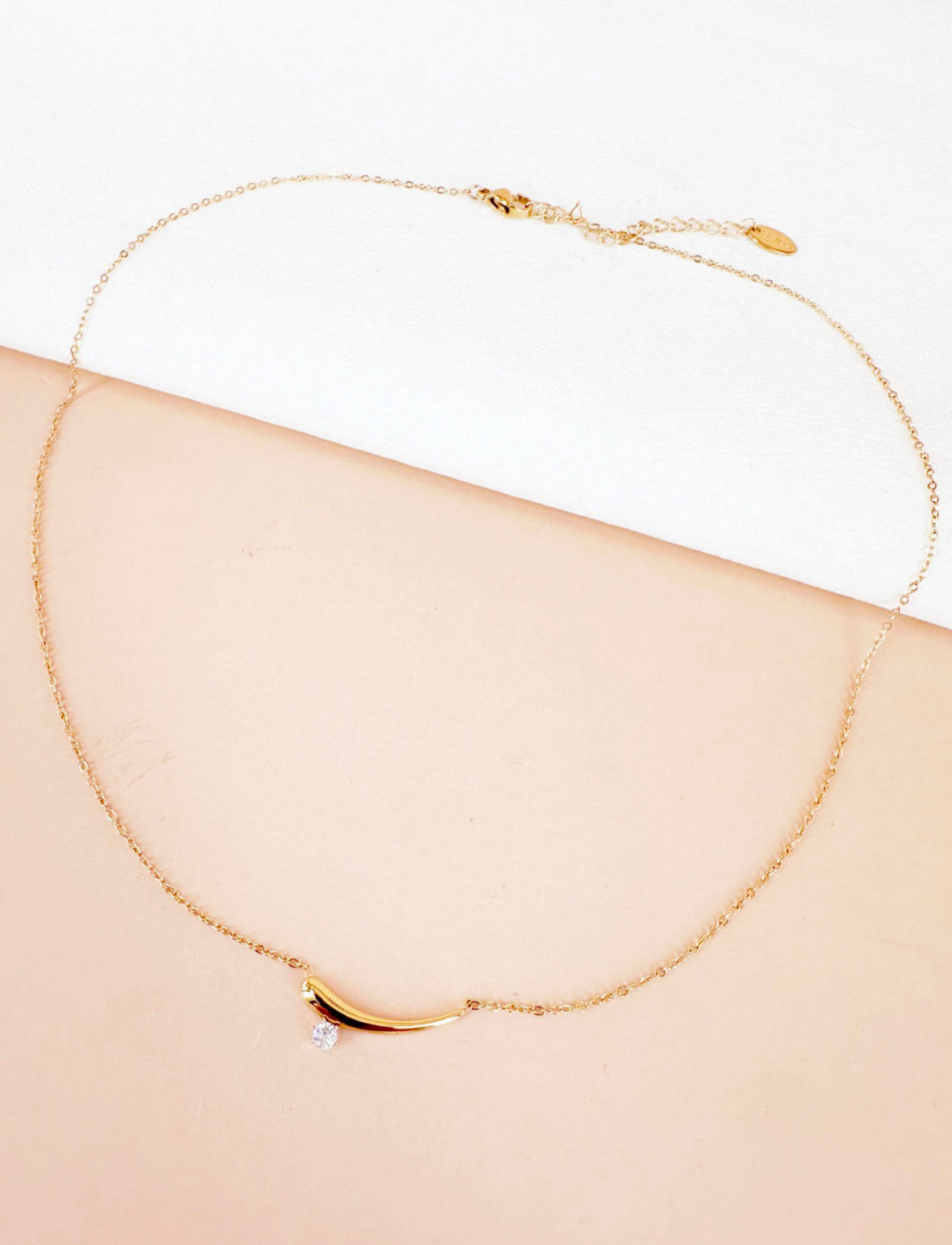 Collier virgule